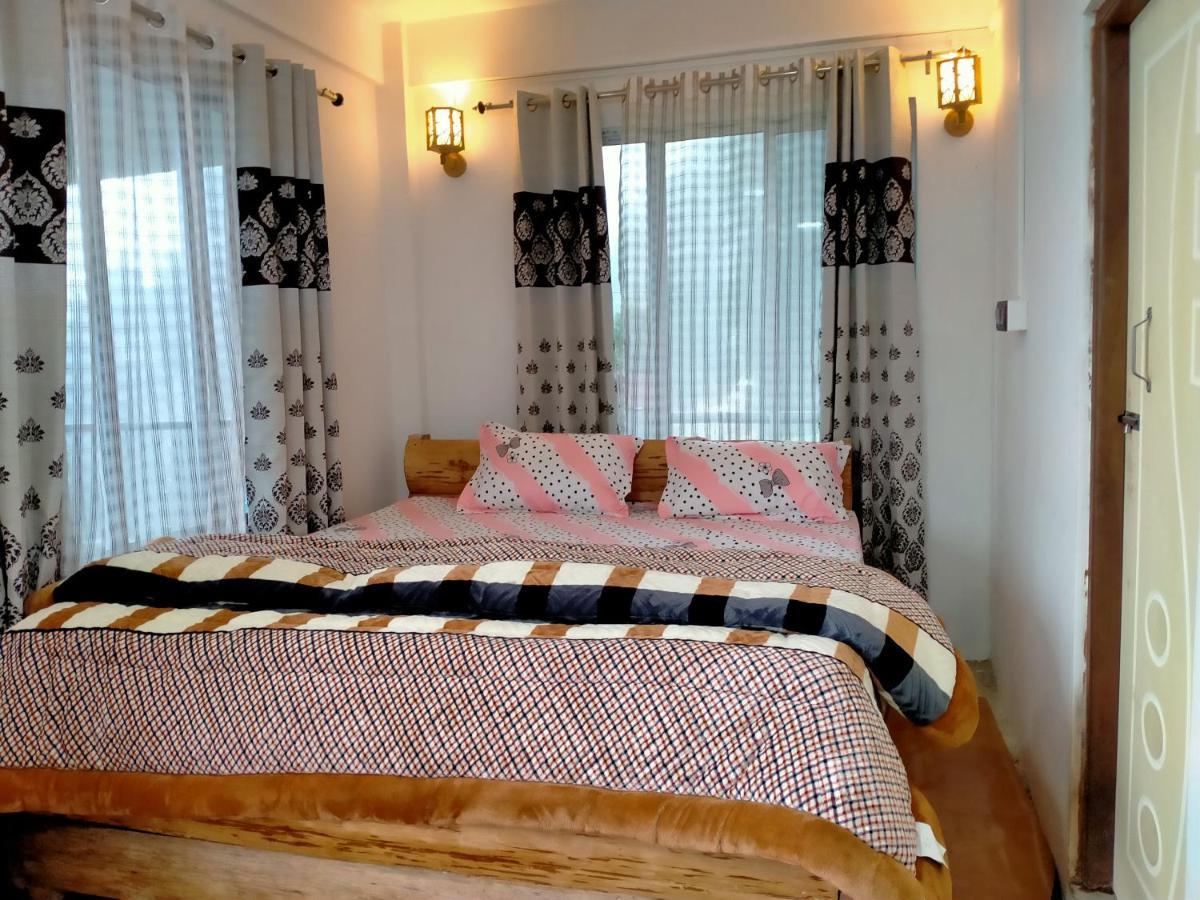 Ajit Homestay, Darjeeling Darjeeling  Buitenkant foto