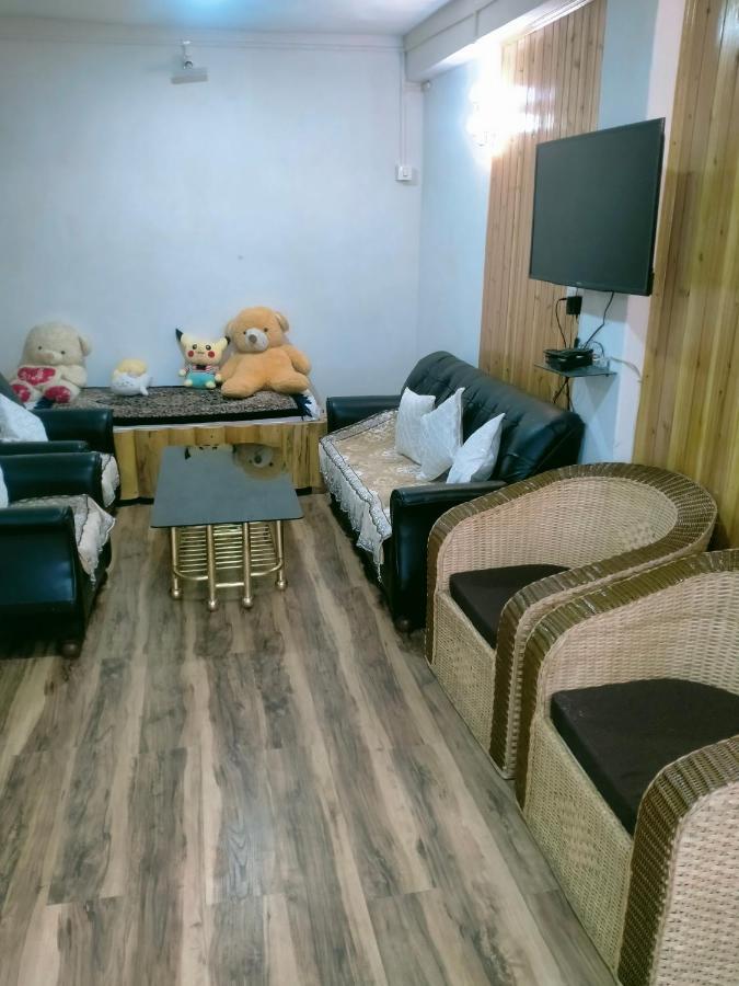 Ajit Homestay, Darjeeling Darjeeling  Buitenkant foto